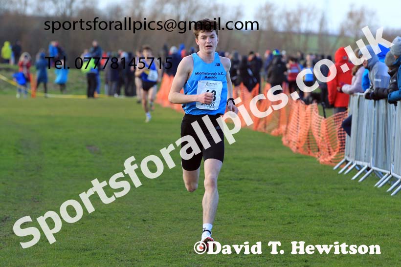 Mens under-20s 2022 Northern Cross Country Champs., Pontefract. Photo: David T. Hewitson/Sports for All Pics